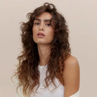 Krem definiujący loki DEFINE – miękkość, blask i kontrola puszenia